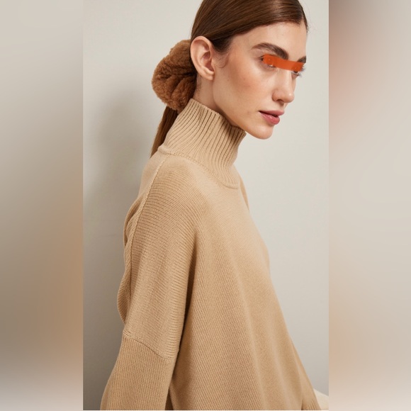 MaxMara label-cut Accessories Camel wool&Silk Blend Scrunchie.Sz: OS Fall/Winter - Picture 1 of 11